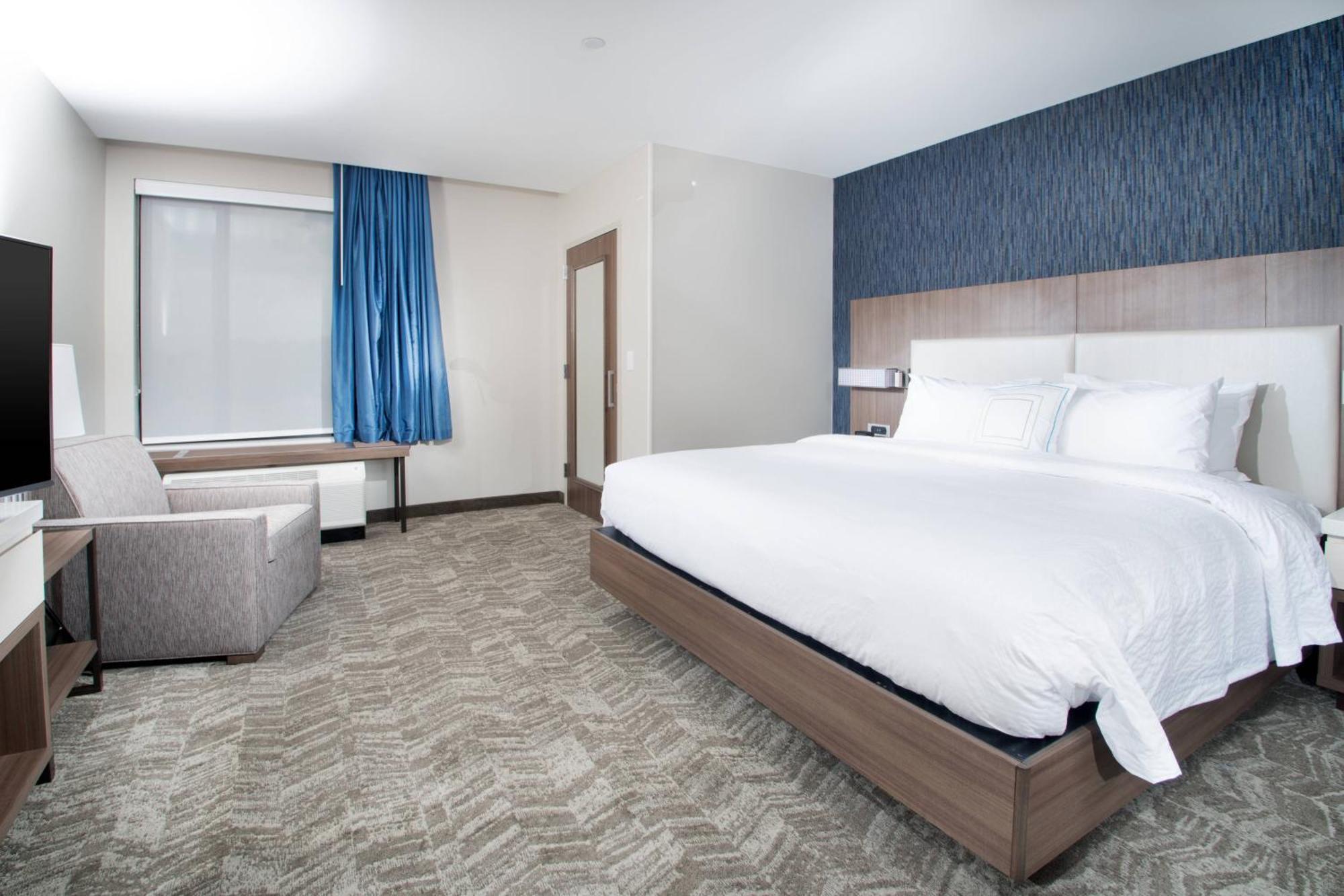 Springhill Suites By Marriott Fayetteville Fort Liberty Exterior photo